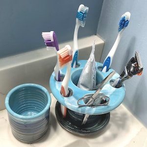 Toothbrush  Holder Set