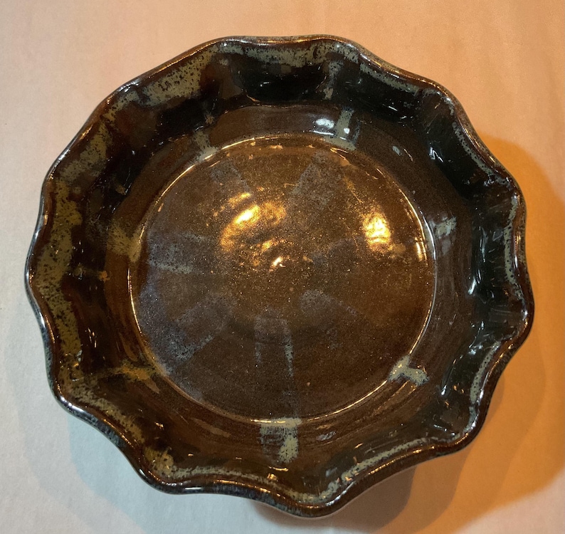 KirbyPottery Pie Plate - Thumbnail 3