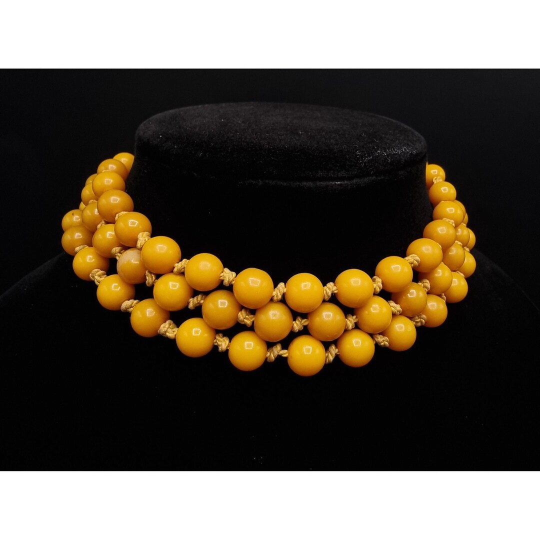 ベークライト Bakelite vintage 本 Vintage 1950s-1960s Bakelite Yellow Long Beaded Necklace - Etsy