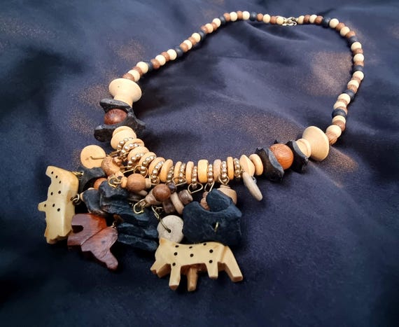 ネックレス・ペンダント Vintage PHANOUK Wooden Beaded Necklace