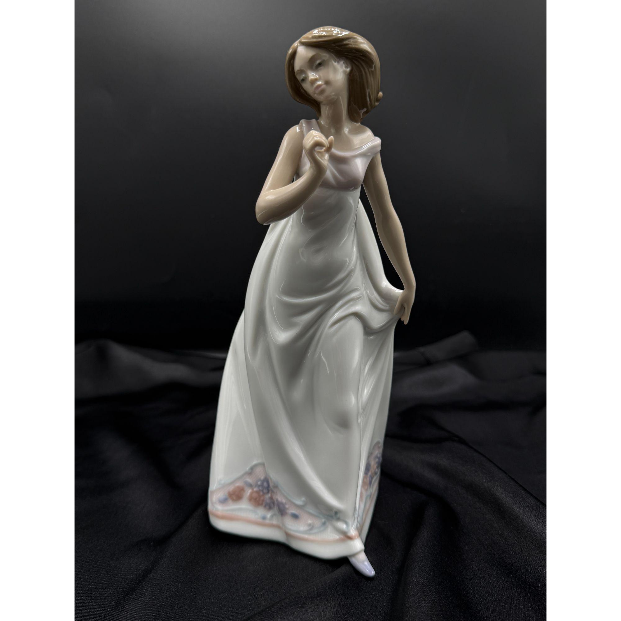 Vintage Lladro Figurines - Etsy