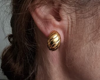 Vintage NAPIER 1990s Signed Gold Toned Earrings