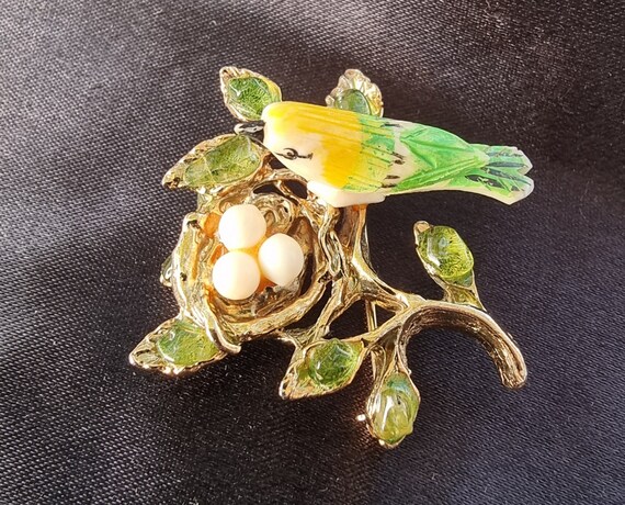 Vintage SWOBODA 1960s Bird and Eggs Nest Pearl Ye… - image 3