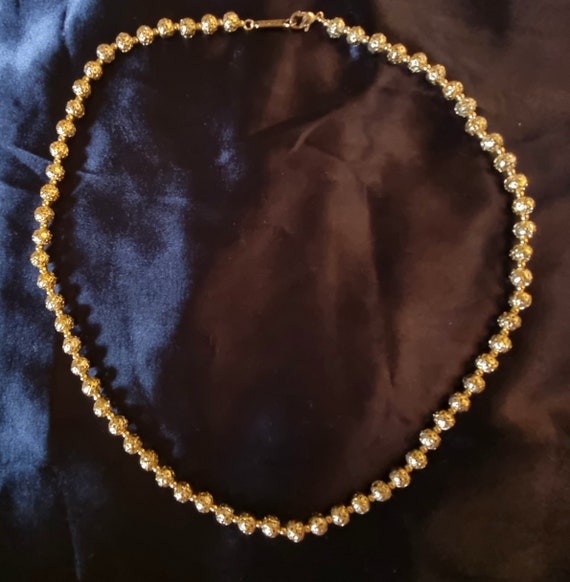 Vintage Signed MONET Gold Tone Beaded Necklace - image 2