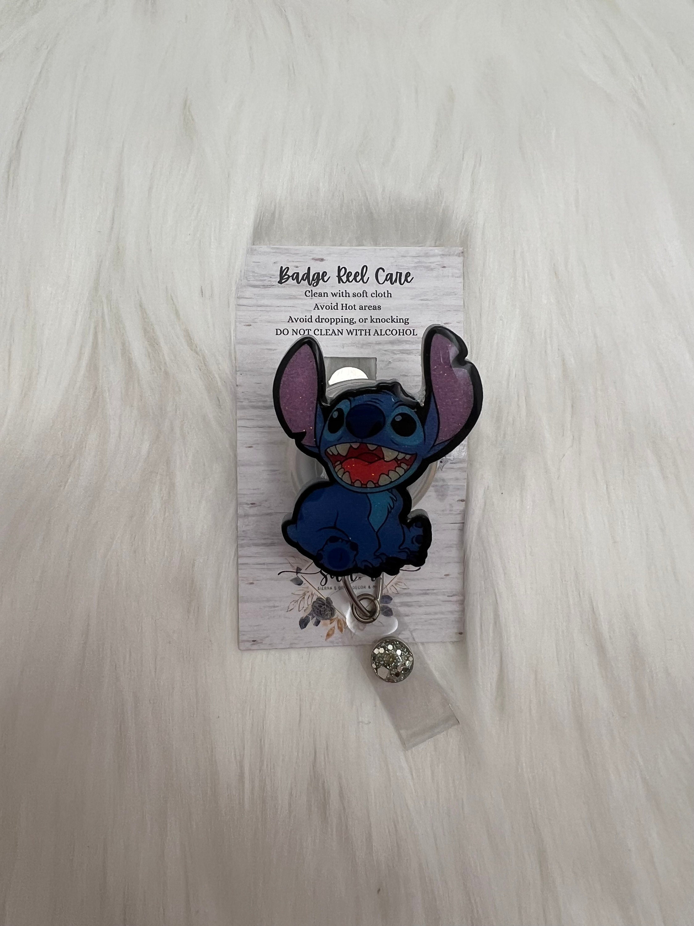 Disney Lilo & Stitch Hula Retractable Badge Reel & Cardholder