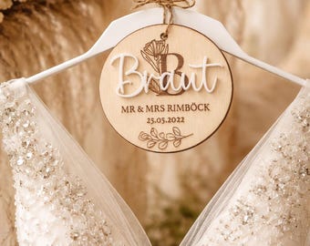 Personalized wooden hanger tag for wedding dress hangers, hanger tag for wedding dress with name