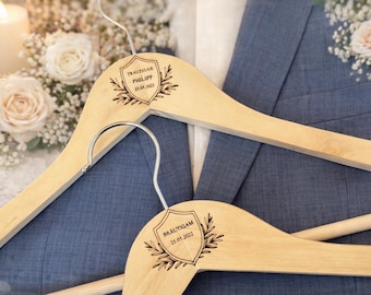 Coat hanger bride groom best man / personalized coat hanger wedding / gift idea best man