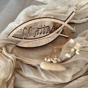 Personalisierter Fisch Konfirmation - Fisch aus Holz - Fisch mit Name für Taufe, Kommunion, Firmung, Platzset Konfirmation, Tischkarte Holz