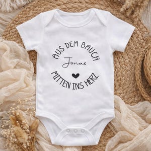 Bügelbild vom Baum mitten ins Herz  - Bügelbild Baby Name - Babybody personalisiert Bügelbild