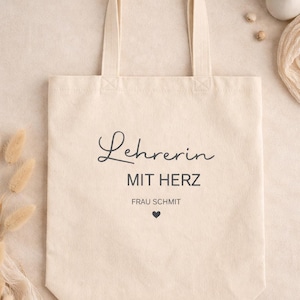 Lehrer - Hebamme - Erzieherin mit Herz - Abschiedsgeschenk Erzieher Hebamme Lehrer - Personalisiertes Abschiedsgeschenk Bügelbild
