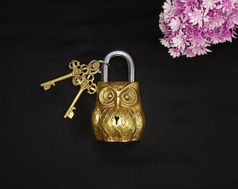 Brass Owl Padlock with Keys: Unique Bird Themed Lock
