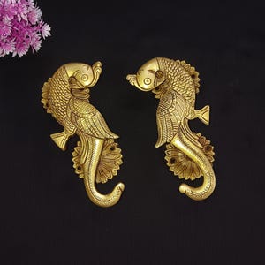 Cockatoo Bird Long Tail Door Handle Set | Brass Parrot Bird Themed Inner Door Grab Pulls Decor