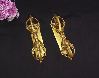 Juego de manijas de puerta Dorje de latón: tirador de decoración religiosa