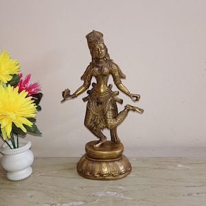 Brass Dancing Girl Statue | Brass Dancing Butterfly Women Statue