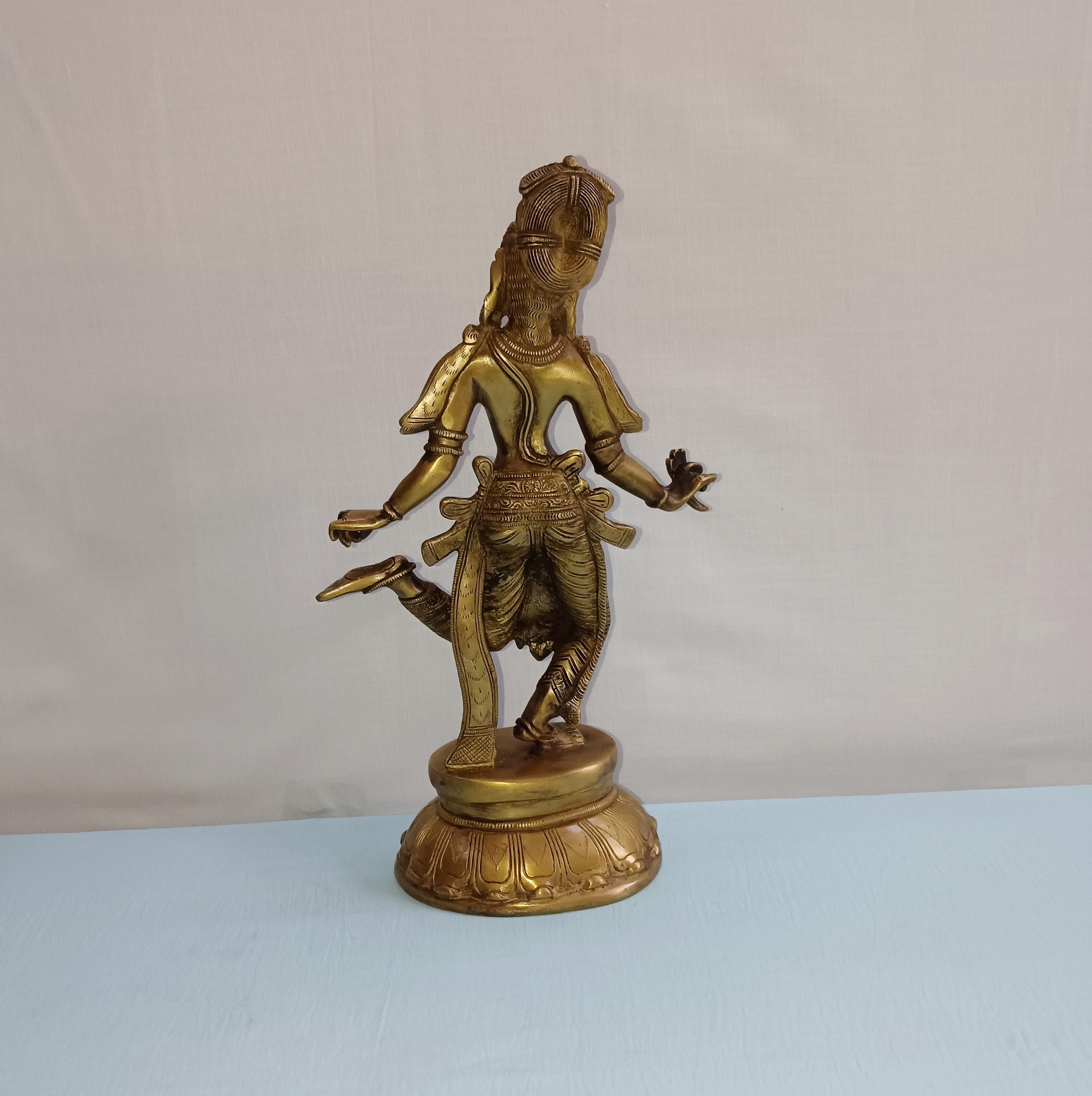 真鍮の踊り子像：蝶の女性の彫刻 - Etsy 日本