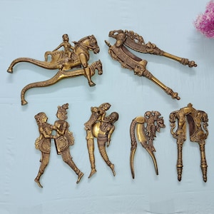 Schiaccianoci in ottone raffiguranti il pavone reale, il re e la regina, il cavallo e lo yali / Set da 6 pezzi