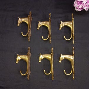 Lacquered Brass Horse Head Wall Hooks | Brass Pony Horse Design Wall Hanging Set of 06 Pieces for Office Tie Holder