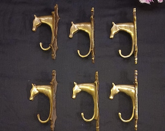 Lackierte Messing Pferdekopf Wandhaken | Messing Pony Pferd Design Wandbehang Set von 06 Stück für Büro Krawattenhalter