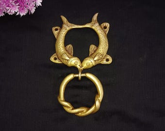 Heurtoir de porte design double poisson | Décor de sonnette de porte de chambre en laiton sur le thème marin