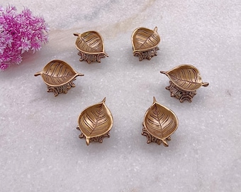 Brass Leaf Oil Wick Lamp - Diya Holder - Set of 6