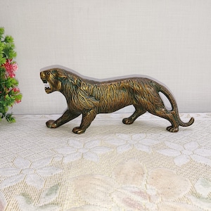 Big Tiger Sculpture Table Decor | Brass Walking Leopard Statue Dining Table Showpiece