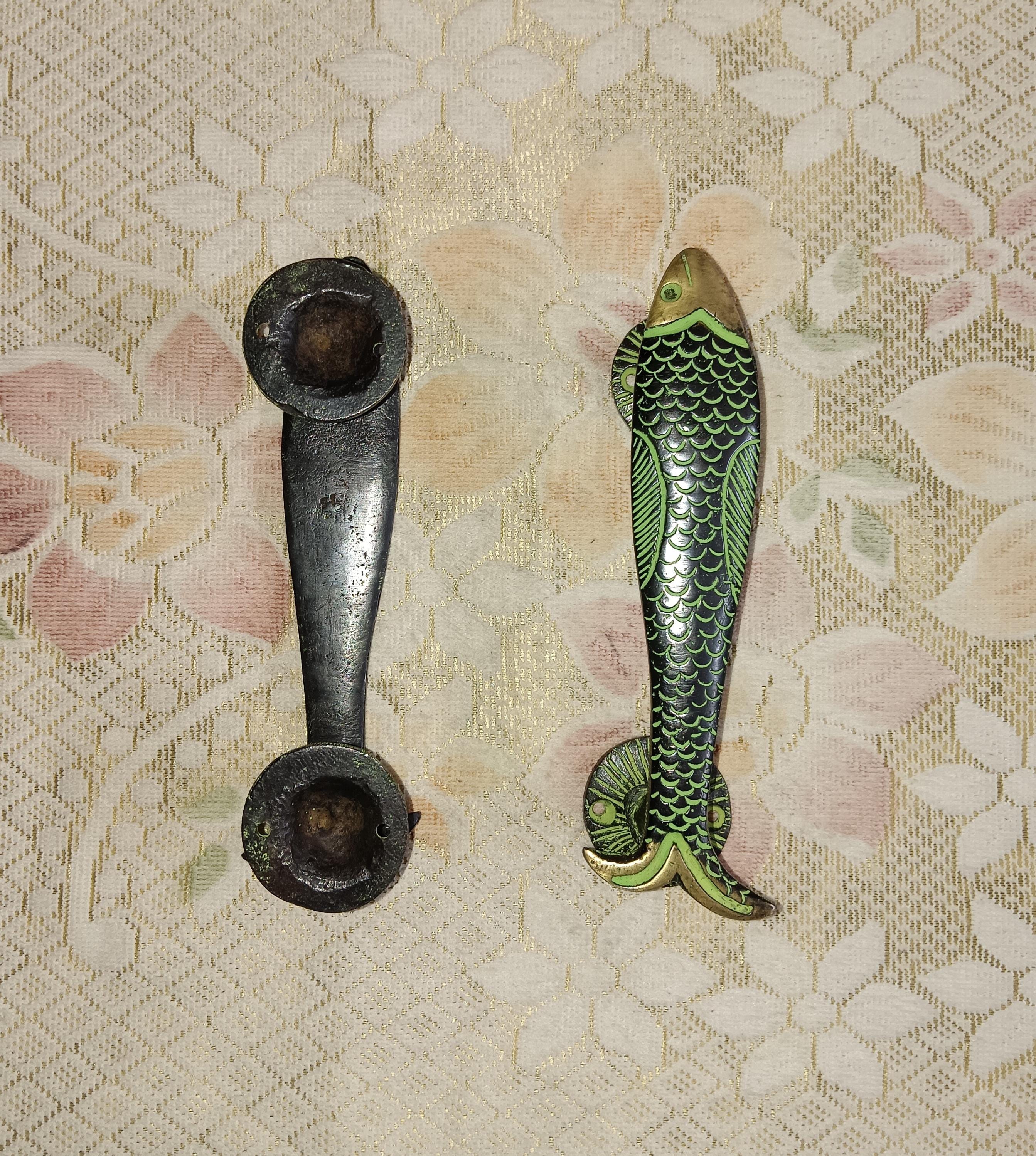 Saltwater Fish Shop Door Entrance Grab Pull Decor | Brass Lake Fish ...