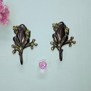 Brass Wall Hanging Frog Hook | Brass Door Mounting Frog Hanger | Set of 02 pieces