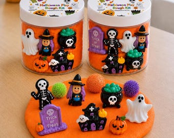 Halloween Play Dough Kit, Sensory Activity, Party Favor, Spooky Crafts Trick Or Treat doh, slime Grab bag, 3 4 5 girls boy witch treat gift