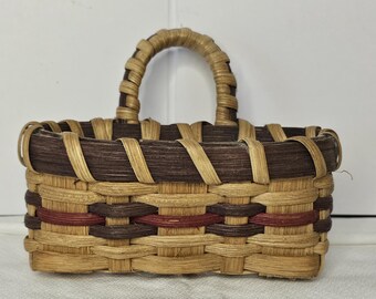 Handmade in USA 1995, Wall hanging Basket, Woven Basket, Signed by Artist, Indigo and cranberry woven accents, Angled handle for hanging