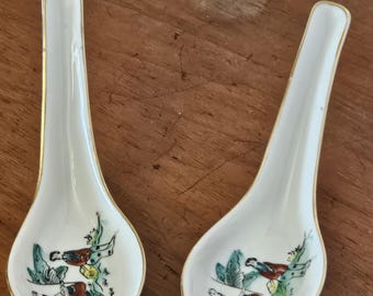 Set of 2 Porcelain Hand painted Japanese / Chinese Soup / Rice Spoons, white with Famille Rose / Chinoiserie scene design,  gold edging.