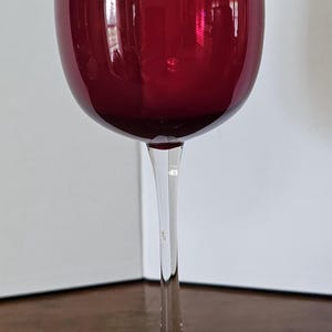 Vintage  Lenox Holiday Gems Ruby Red Crystal WIne Glass, Balloon glass with slietto pedestal stem and footed base.  Beautiful condition!