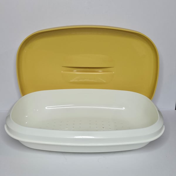 Vintage Tupperware Replacement Parts: Strainer with Lid, Does NOT include the bottom bowl, Harvest Gold