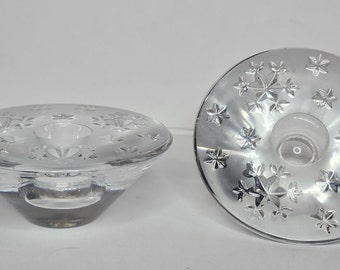 Set of 2 Mikasa Lead Crystal tapered candle / candlestick holders,  radiant star / snowflake pattern. Heavy weight with tapered base,