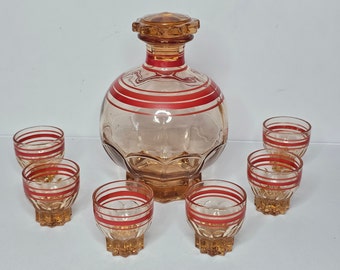 Vintage French Art Deco / Mid Century 1950s Decanter and 6 glasses Set,  Excellent condition! Transparent brown glass with red stripes