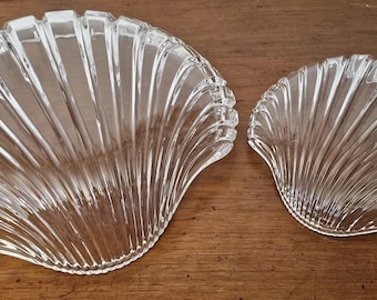 Vintage Set of 2 Mikasa Crystal Seashell Scallop Clam Shaped Serving Plates, Set includes one 10" Serving Platter and one 7" Serving Plate