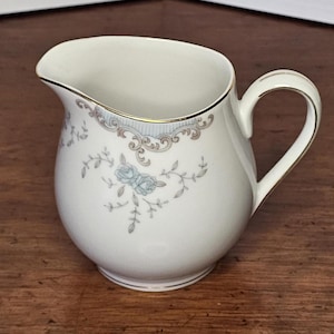 Vintage Mikasa Narumi Fine China Creamer / Cream Pitcher, Seville 5303 Pattern, Lt Blue & Silver Floral, very good condition, made in Japan