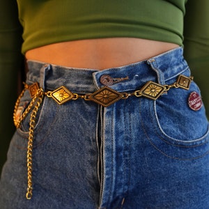 Ceinture à chaîne à maillons géométriques en or miel Accent élégant pour les tenues modernes image 3