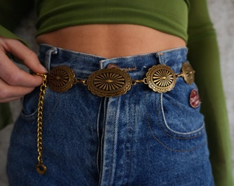 Cinturón de cadena artesanal Sunburst: accesorio ajustable y llamativo para el estilo Boho Chic