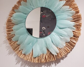 Jujuhat raffia and feathers