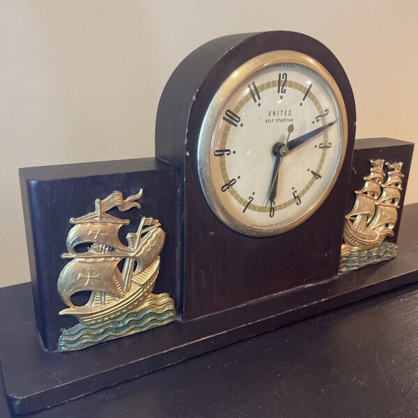 Vintage Nautical Schooner Sailboats Ships Wood Mantel Clock Tested Keeps Time