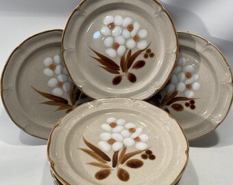 The Classics by Hearthside - Castlewood Stoneware Dinner Plate - 10.5&quot;