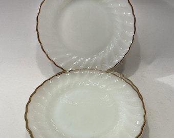 Plato para ensalada vintage Anchor Hocking de vidrio con leche, borde dorado y vieiras, de 19 cm