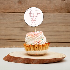 She&#39;s Tying the Knot Cupcake Toppers: Pink Bow Bridal Shower (Editable, Digital Download)