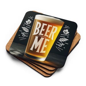 Beer Me - Posavasos con temática de cerveza | Accesorio divertido para bar | Regalo para amantes de la cerveza | Posavasos con tapa de corcho | Merchandising de cerveza | Ideas para regalos de cerveza