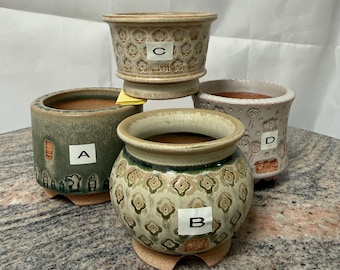 Maceta de cerámica craquelada hecha a mano de 7,6 cm (3 pulgadas) para suculentas con drenaje.