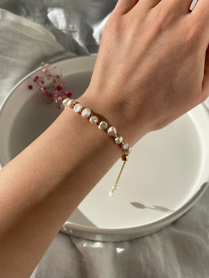 Set mit 2 Handgemachten Perlenketten Süßwasserperlen, Gold/ Silber Edelstahl, Y Halskette, Sommer Choker Minimalist Braut schmuck Anhänger Armband (nur Gold)