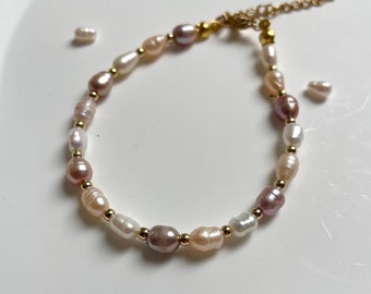 Süßwasserperlen Armband Bunt, weiß rosa lila Perlen, Gold Silber Wasserfest, Brautschmuck minimalistisch, Geschenk zum Muttertag, Hochzeit