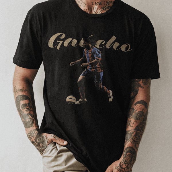 Dinho - Ronaldinho Gaucho, Barcelona, Unisex, Soccer, Football, Soccer T-Shirt, Football T-Shirt, Distressed Vintage Graphic Style T-Shirt