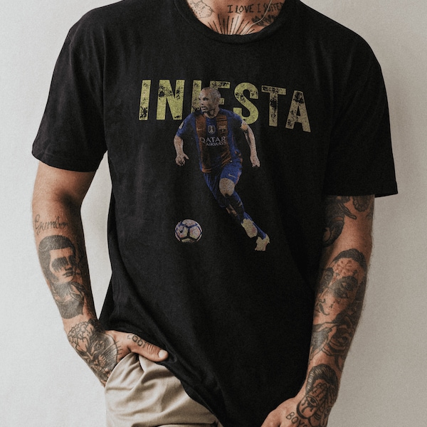 El Ilusionista  - Andrés Iniesta, Barcelona, Unisex, Soccer T-Shirts, Football T-Shirts, Distressed Graphic Style T-Shirt, Soccer Tees
