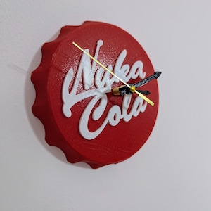 Orologio con tappo di bottiglia Nuka Cola – Decorazione da parete ispirata a Fallout, meccanismo silenzioso